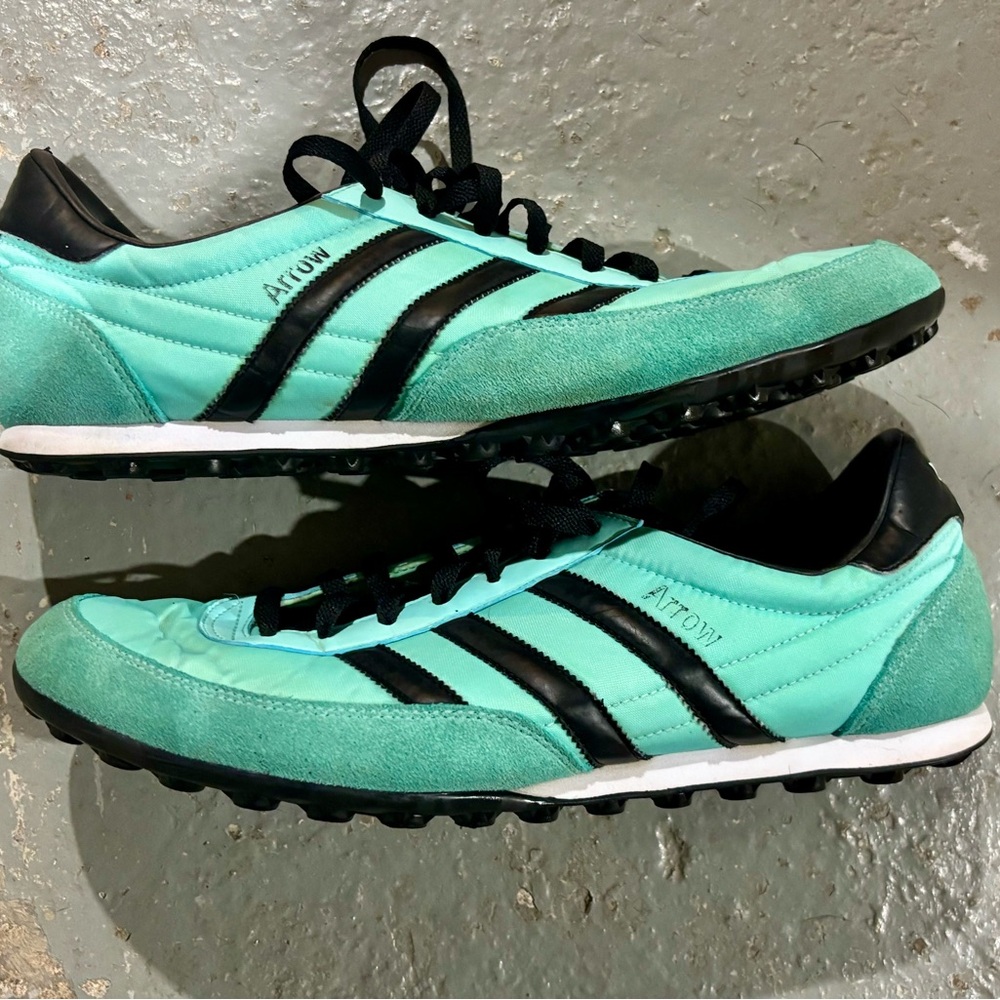 Aqua Marine Sz 12 Adidas Arrow waffle runners (retro 2006)